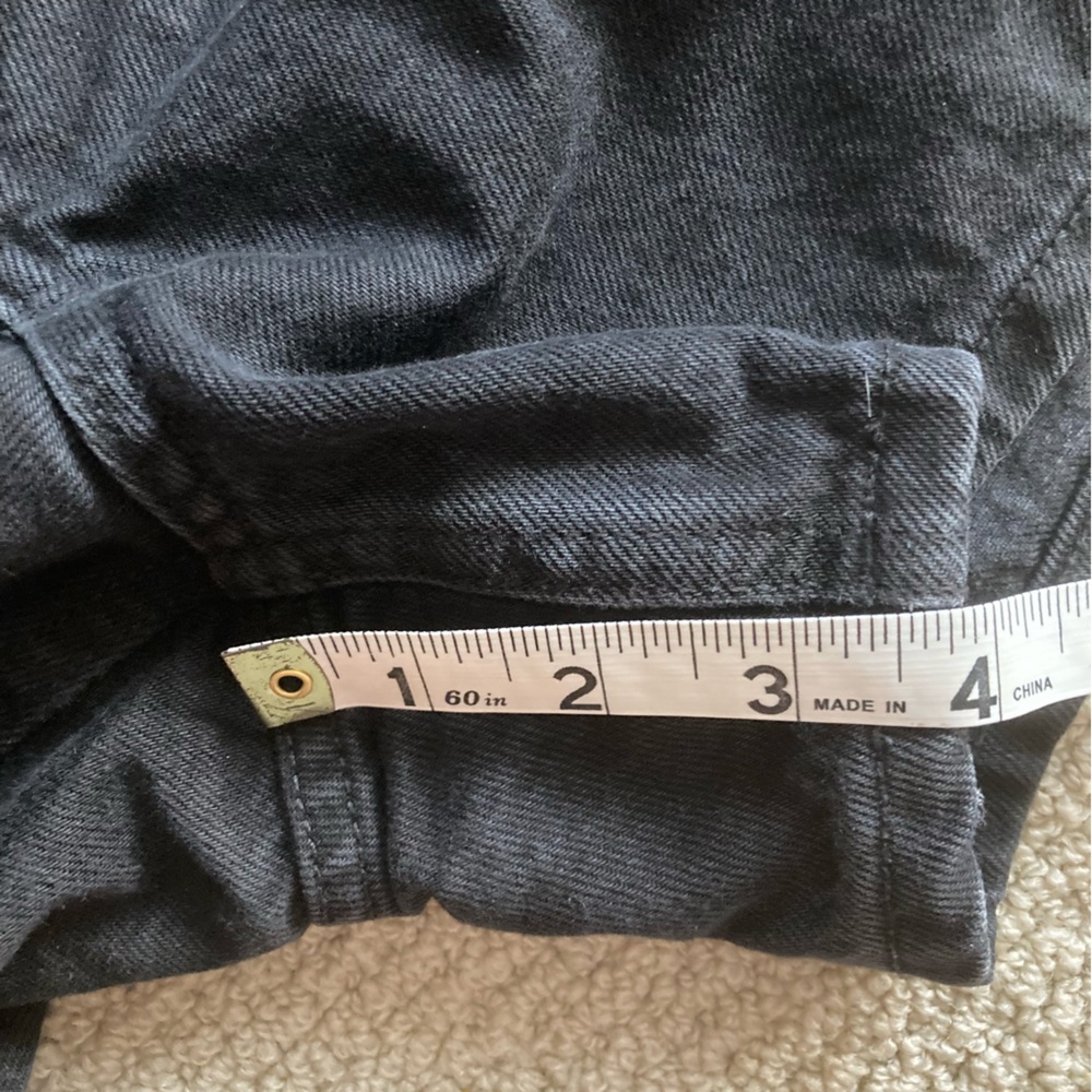 MNG Black Denim High Rise Jean Shorts Women’s Size 6 Bottoms Dark Wash Like New - Picture 4 of 10
